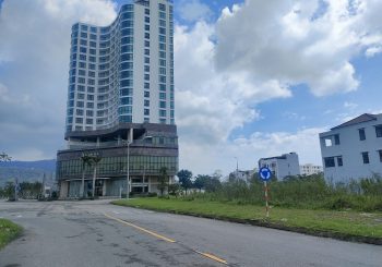 Bán lô đất 750 m2 đường Chu Huy Mân thích hợp xây khách sạn
