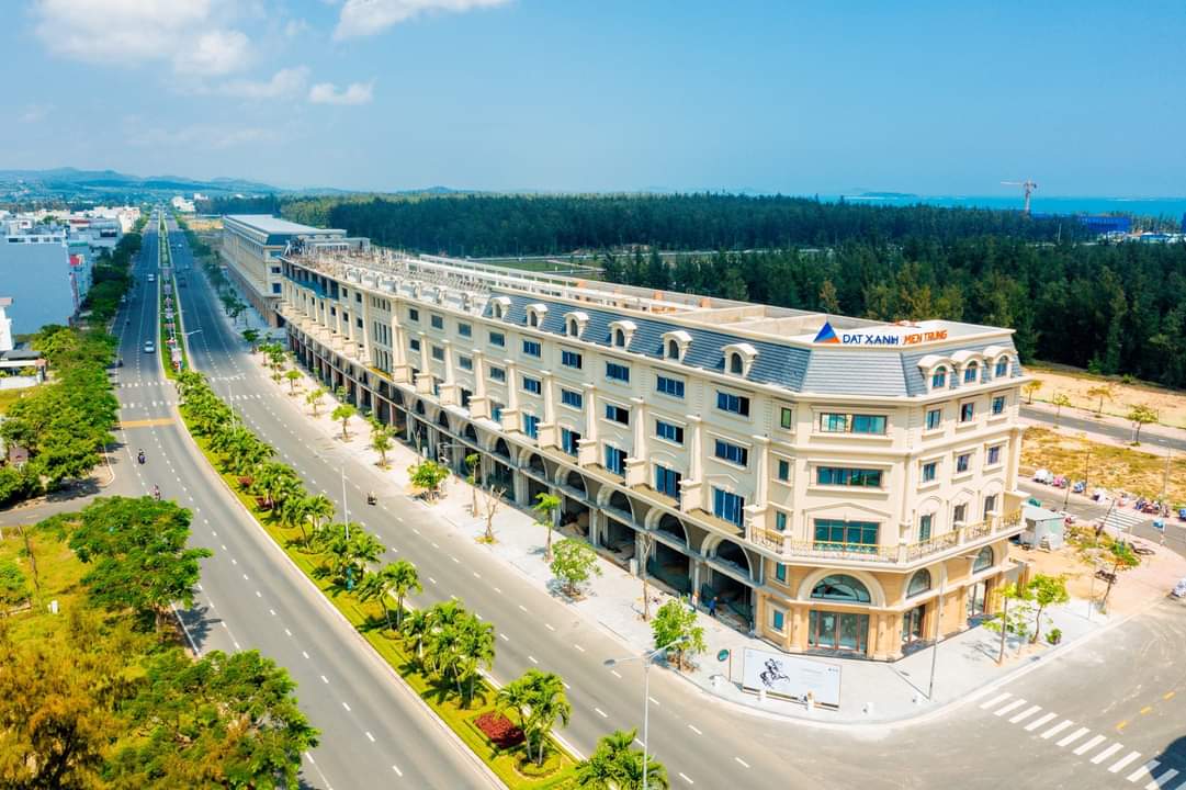 Bán nhà 5 tầng mặt tiền Hùng Vương TP Tuy Hòa thích hợp làm khách sạn, nhà hàng, công ty